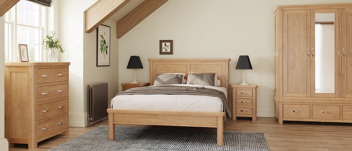 Chagford Oak Bedroom