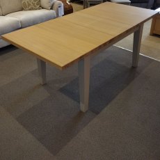 WINDSOR Extending Dining Table